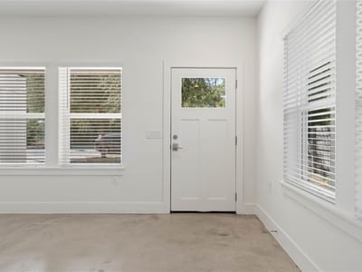 Property photo 5 at 1121 Walton LN Unit #B - 3 bed 2 bath home