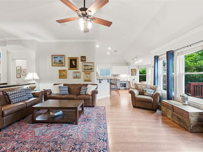 Living area at 11213 Savin Hill LN - 3 bed 2 bath home
