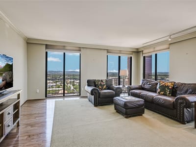 Living area at 1122 Colorado ST Unit #1902 - 1 bed 1 bath home
