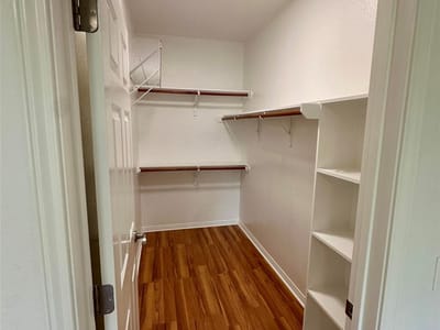 Primary bedroom at 1122 Mansell Ave - 2 bed 1 bath home
