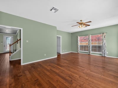 Property photo 5 at 1123 Oaklands DR - 4 bed 2 bath home