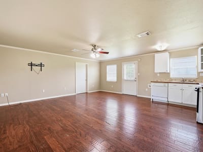 Bathroom at 1127 Parr ST - 2 bed 1 bath home