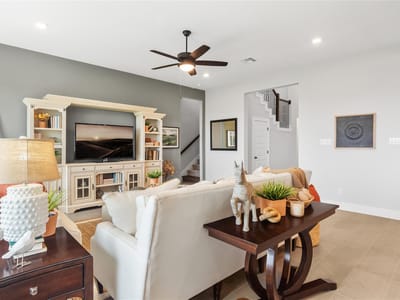Property photo 3 at 113 Alistair DR - 5 bed 3 bath home