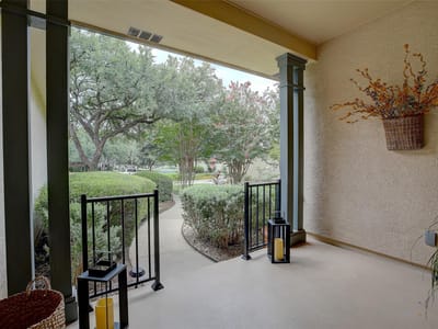 Property photo 2 at 113 Branding Iron CV - 2 bed 2 bath home
