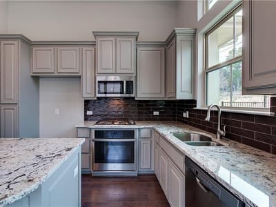 Property photo 3 at 113 Cartwheel BND - 3 bed 2 bath home