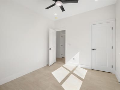 Property photo 5 at 113 Eaglenest CT - 4 bed 3 bath home