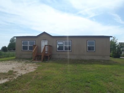 Living area at 113 Merganser CV - 3 bed 2 bath home