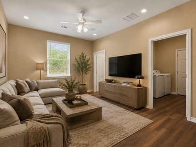 Property photo 3 at 113 War Bonnet RDG - 3 bed 2 bath home