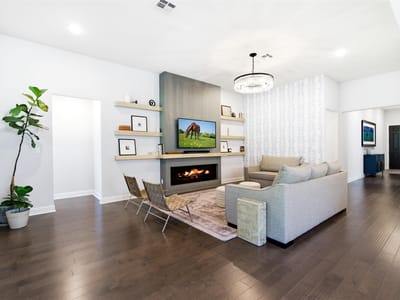 Living area at 1130 Arrowhead Ranch BLVD - 4 bed 3 bath home