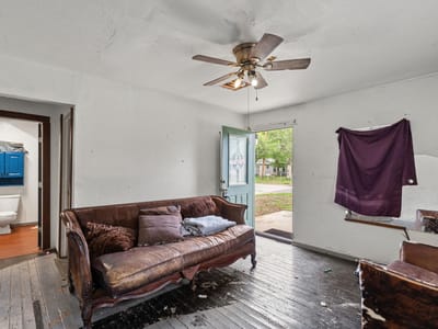 Bathroom at 1130 Gravel St - 2 bed 1 bath home