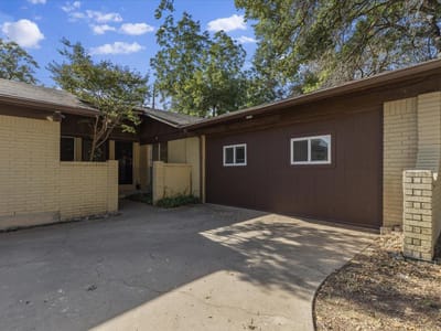 Property photo 5 at 11309 January DR - 4 bed 2 bath home