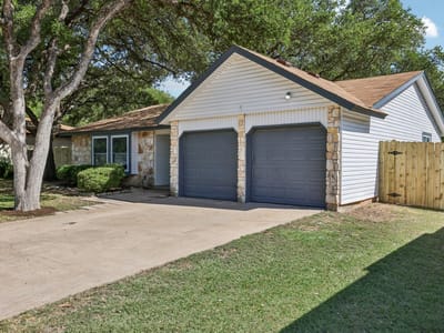 Kitchen at 11311 Prairie Dog TRL - 3 bed 2 bath home