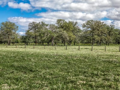 Living area at 11320 County Road 343 - 9999 - Other, Caldwell, TX