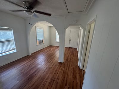 Property photo 4 at 1133 Saucedo ST - 2 bed 1 bath home