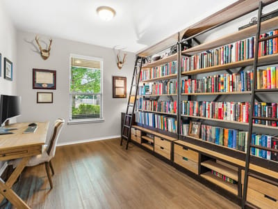 Primary bedroom at 1133 Yellow Iris RD - 3 bed 2 bath home