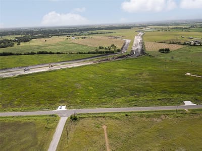 Living area at 1138 County Road 153 - Lot 6 - Weir View Estates, Georgetown, TX
