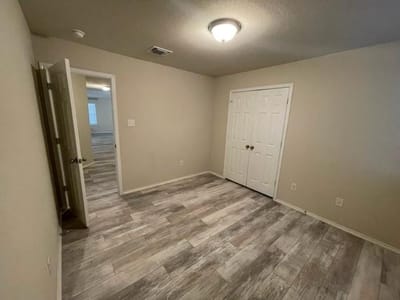 Photo 5 of 25 at 114 Ken DR - 3 bed 2 bath home