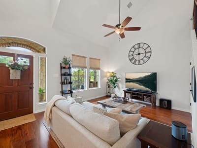 Photo 5 of 39 at 11400 Parmer LN Unit #7 - 3 bed 2 bath home