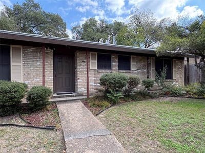 Kitchen at 11403 Pollyanna Ave - 3 bed 2 bath home