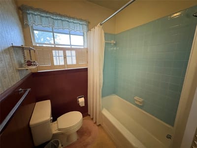 Primary bedroom at 11403 Pollyanna Ave - 3 bed 2 bath home