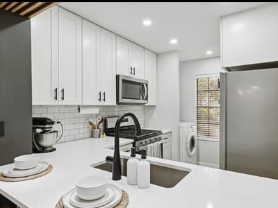 Living area at 11404  Walnut Ridge Dr  #10 - 2 bed 2 bath home