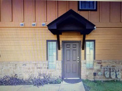 Property photo 2 at 11409 Lost Maples TRL Unit #11409 - 3 bed 2 bath home