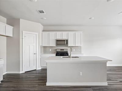 Property photo 5 at 1141 Tipton ST - 4 bed 2 bath home