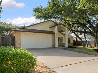 Property photo 3 at 11464 Bristle Oak TRL - 3 bed 2 bath home