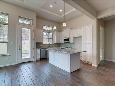 Kitchen at 115 Cartwheel Bnd - 3 bed 2 bath home