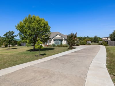 Property photo 3 at 115 Independence DR - 4 bed 2 bath home