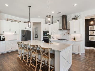 Property photo 3 at 115 Lazy Creek DR - 5 bed 3 bath home