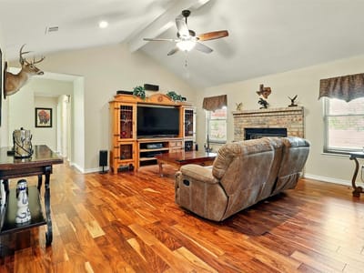 Primary bedroom at 115 Saddlehorn - 3 bed 2 bath home