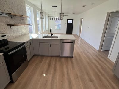 Primary bedroom at 115 W Ila St - 3 bed 2 bath home