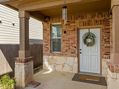Kitchen at 11505 Kirkland Hill PATH - 4 bed 3 bath home