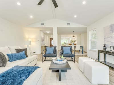 Living area at 11505 Powder Mill TRL - 3 bed 2 bath home