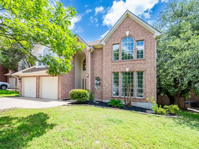 Living area at 11507 Kempwood DR - 4 bed 2 bath home