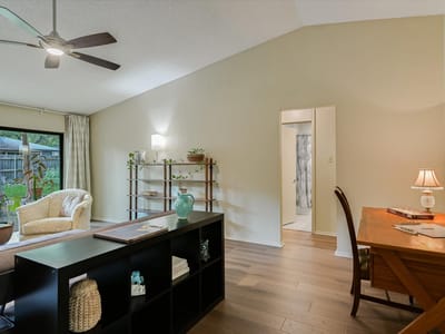 Photo 5 of 20 at 11509 Heathrow DR - 4 bed 2 bath home