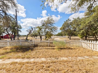 Property photo 3 at 1151 Live Oak TRL - 3 bed 2 bath home