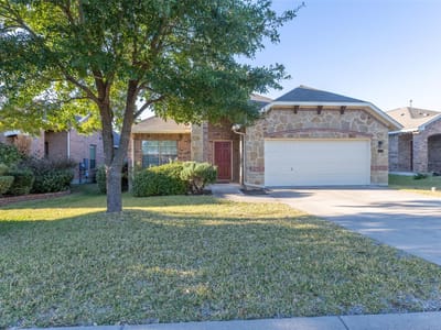 Living area at 11512 Flushwing Dr - 3 bed 2 bath home