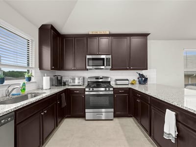 Property photo 2 at 11512 Milano DR - 3 bed 2 bath home