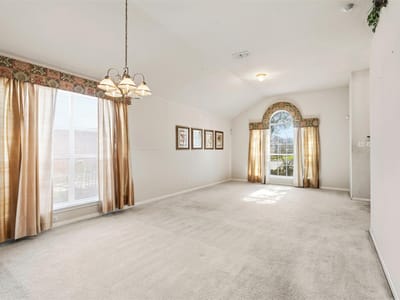 Primary bedroom at 1156 Woodlands Dr - 4 bed 2 bath home