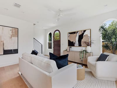 Primary bedroom at 1157 Nickols Ave - 2 bed 2 bath home