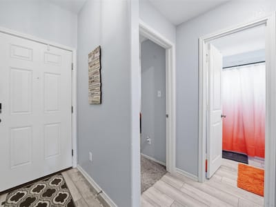 Bathroom at 116 Cosmos LN - 3 bed 2 bath home