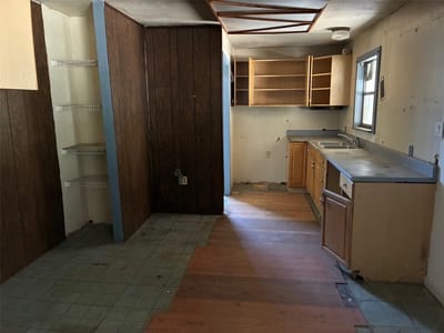 Primary bedroom at 116 Flaming Oak Dr - 4 bed 2 bath home