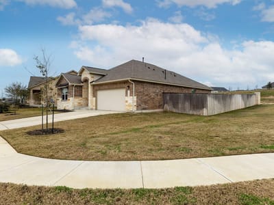 Kitchen at 116 Joseph Hawkins Ln - 3 bed 2 bath home
