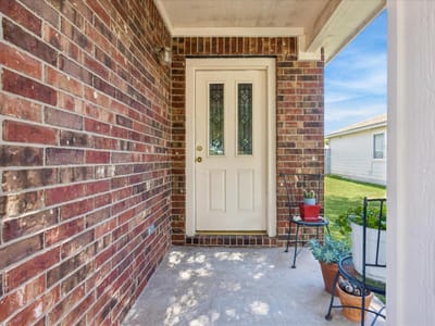 Kitchen at 116 Quail Hollow DR - 3 bed 2 bath home