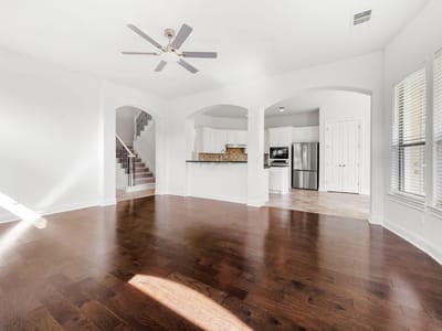 Photo 5 of 40 at 11600 Hunters Green TRL - 4 bed 3 bath home