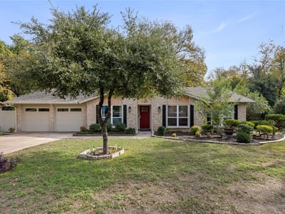 Property photo 2 at 11603 Eubank DR - 4 bed 2 bath home