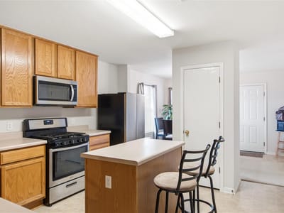 Photo 5 of 19 at 11609 Lansdowne RD - 3 bed 2 bath home