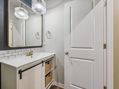 Property photo 5 at 11611 Copperstone Ave - 4 bed 2 bath home
